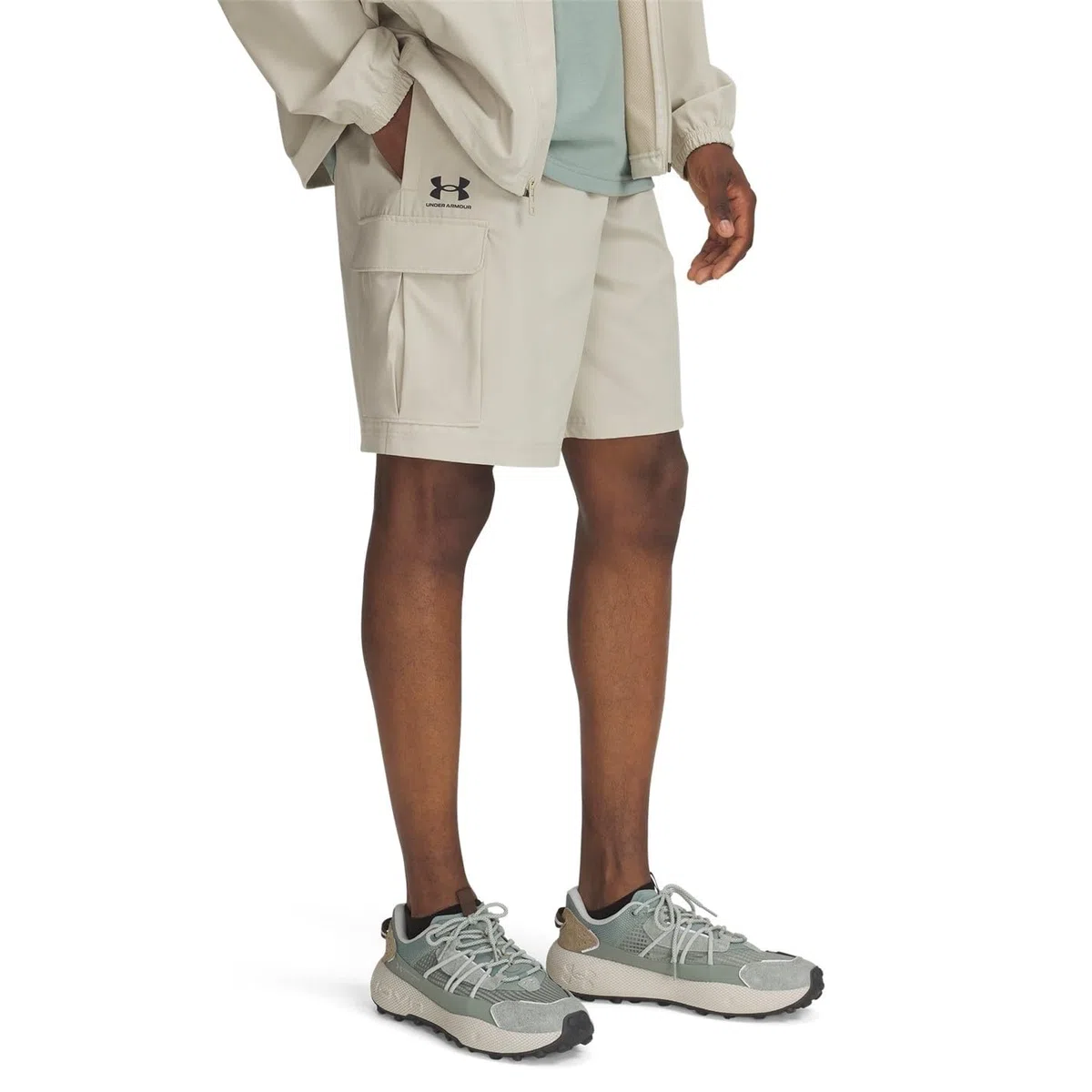 Under Armour Short cargo tissé Vibe