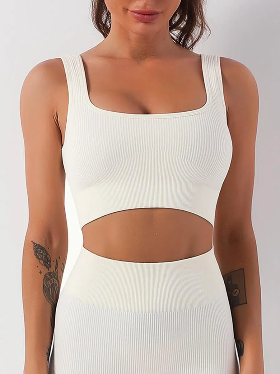 SHEKINI Ensemble de sport 2 pièces pour femme - Sans couture - Côtelé - Short taille haute - Legging avec soutien-gorge de sport - Ensemble complet pour la course à pied, le jogging, la gym, le yoga