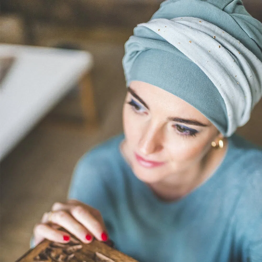 Carebell Elegance Aigue-marine Gold - Turban Bonnet oncologique en bambou pour chimiothérapie ou alopécie, bleu aqua, Taille Unique