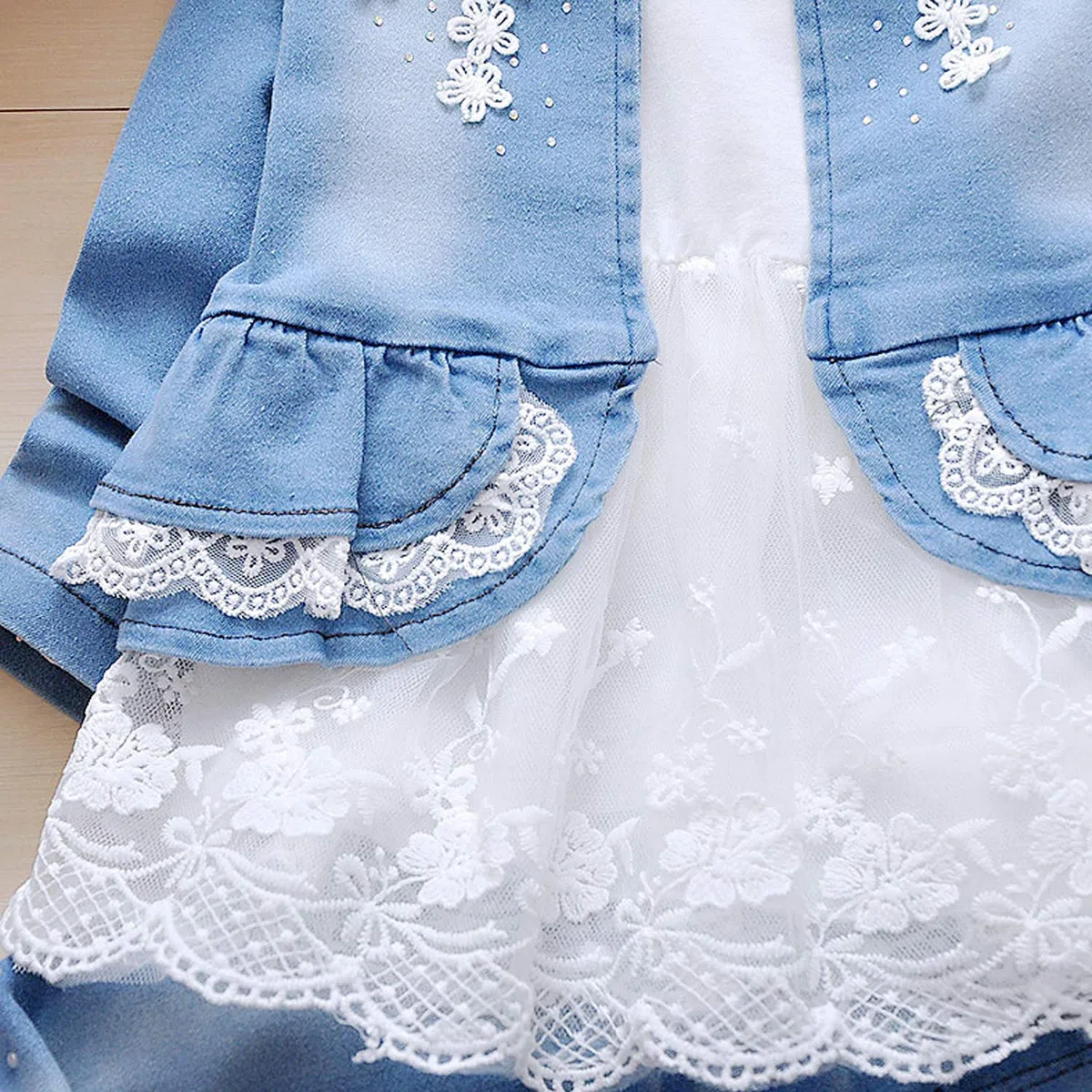 Ensemble Bébé Fille Printemps Automne Tenue en Jeans Enfant Fillette Casual Haut T-shirt Robe à Volant + Veste Pantalon en Denim Motif Fleur 3D Vêtement Naissance Lot de 3