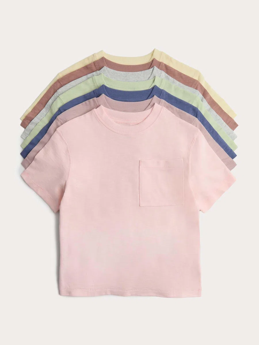 Marks & Spencer T-Shirts Enfant Lot de 7 en Pur Coton, Coupe Standard, Col Rond, Poche Poitrine