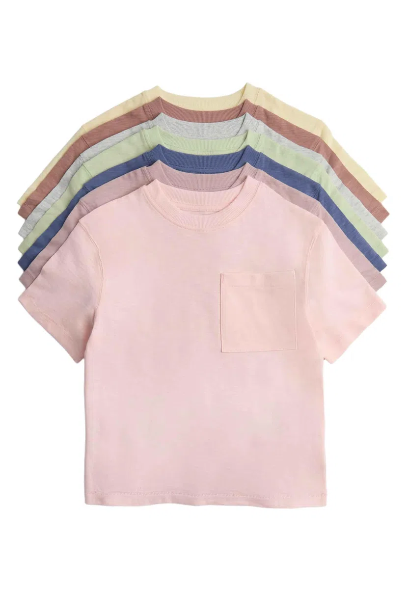 Marks & Spencer T-Shirts Enfant Lot de 7 en Pur Coton, Coupe Standard, Col Rond, Poche Poitrine