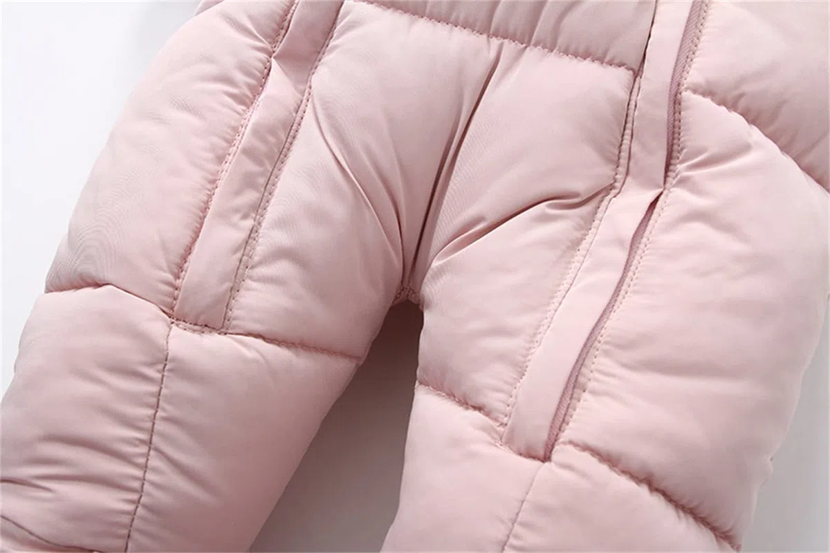 Combinaison d'hiver pour bébé nouveau-né avec double fermeture éclair, combinaison de neige doublée avec gants et chaussettes amovibles, grenouillère unisexe pour garçons et filles