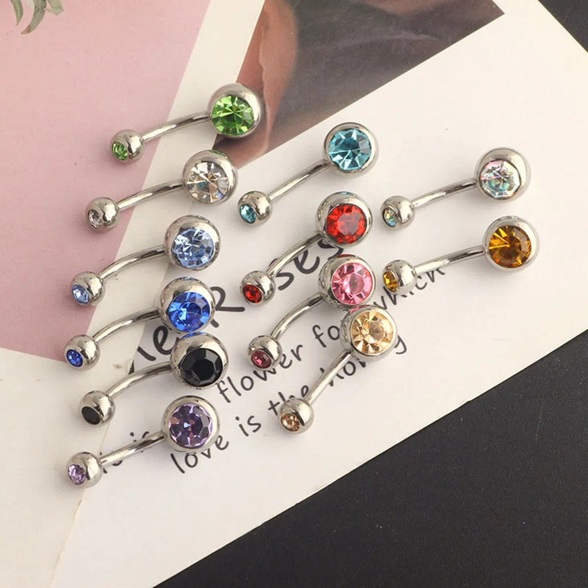 Piercing Nombril Lot de 12,Piercing Nombril 14G Lot Piercing Nombril Acier Chirurgical Rond Zircone Cubique Multicolore Piercing de Nombril Femme Argent